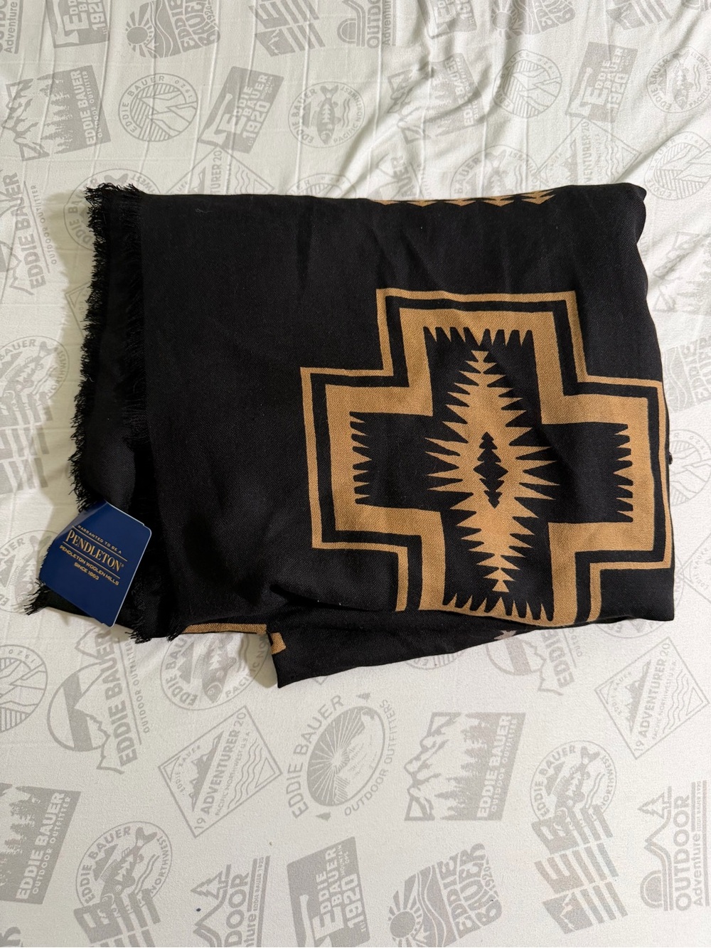 Pendleton Harding Featherweight Wool Scarf Oversized Black & Gold 80X50” NWT
